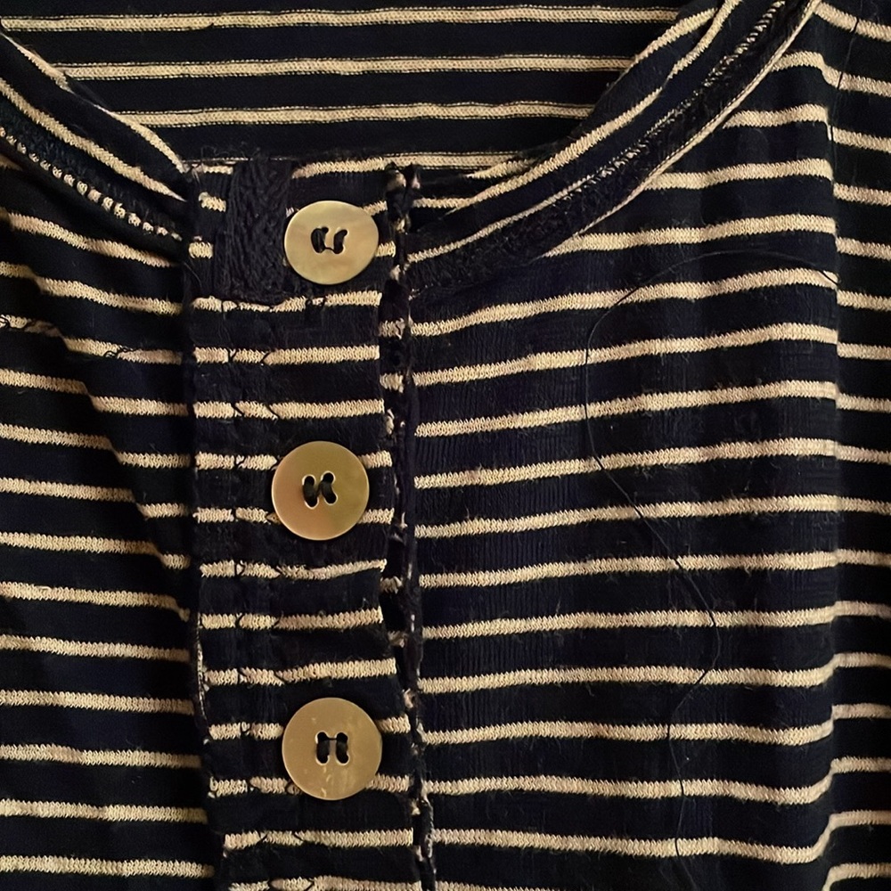 Free People shirt - Picture 3 of 4